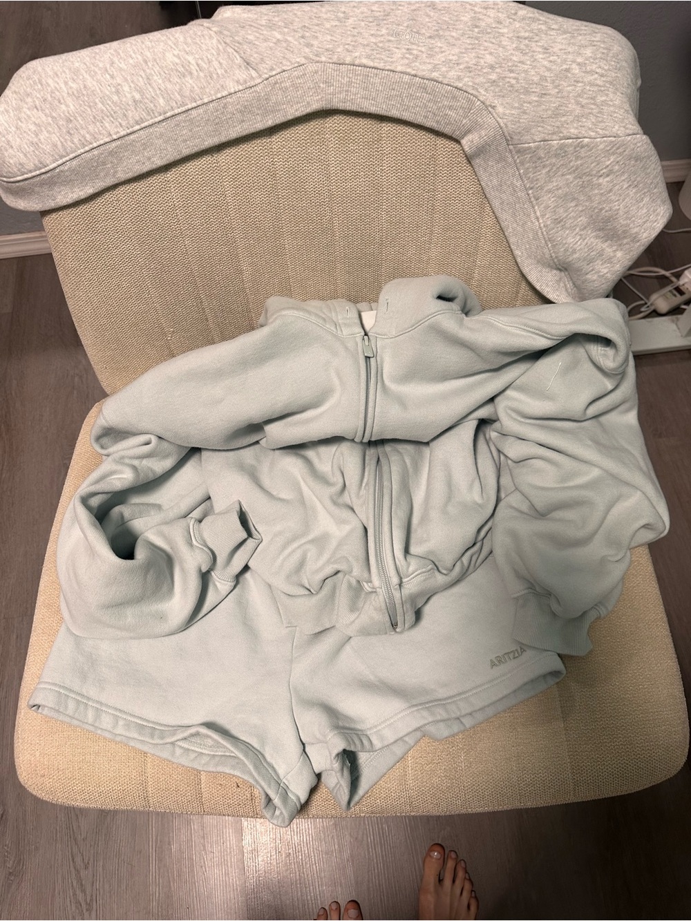 Aritzia agave green sweatsuit set